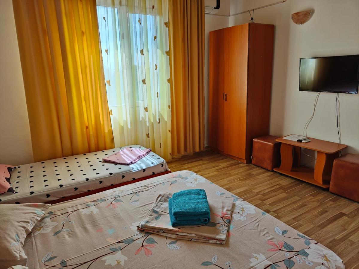 Vila Olimpica Hotel Costinesti Luaran gambar