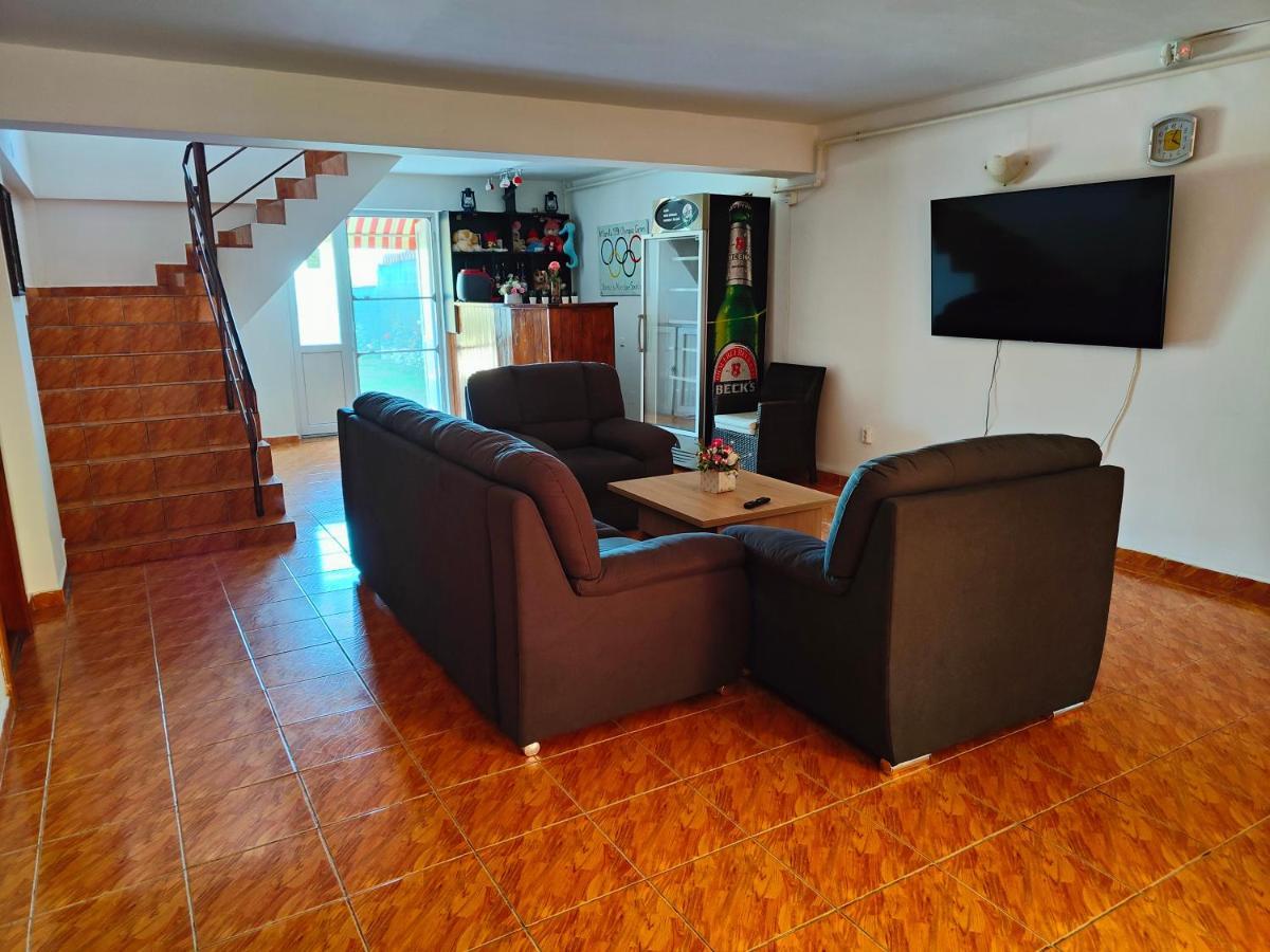 Vila Olimpica Hotel Costinesti Luaran gambar