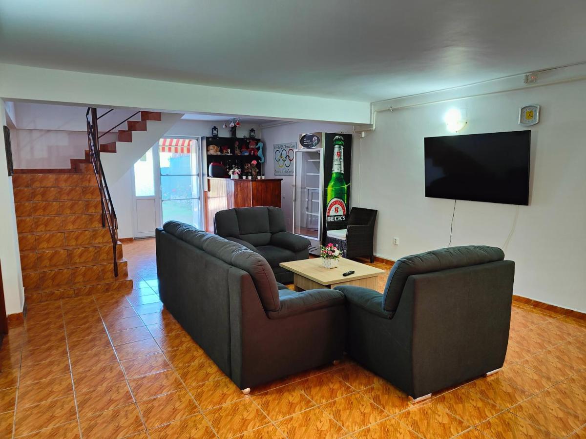 Vila Olimpica Hotel Costinesti Luaran gambar
